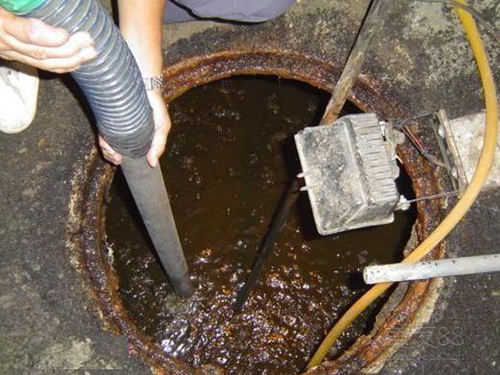 杨林尾镇隔油池清理