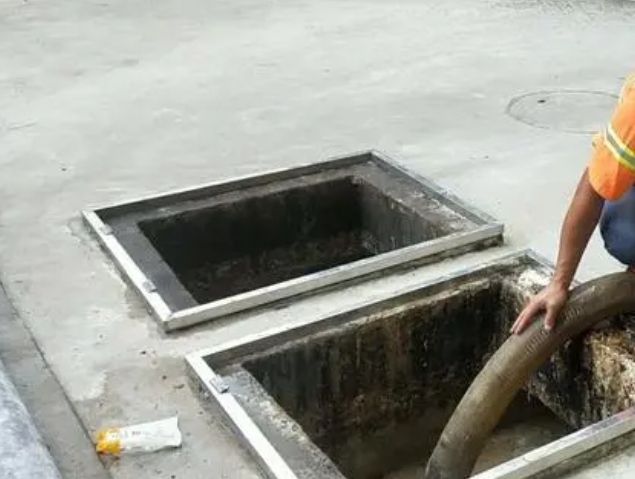 杨林尾镇化粪池清理